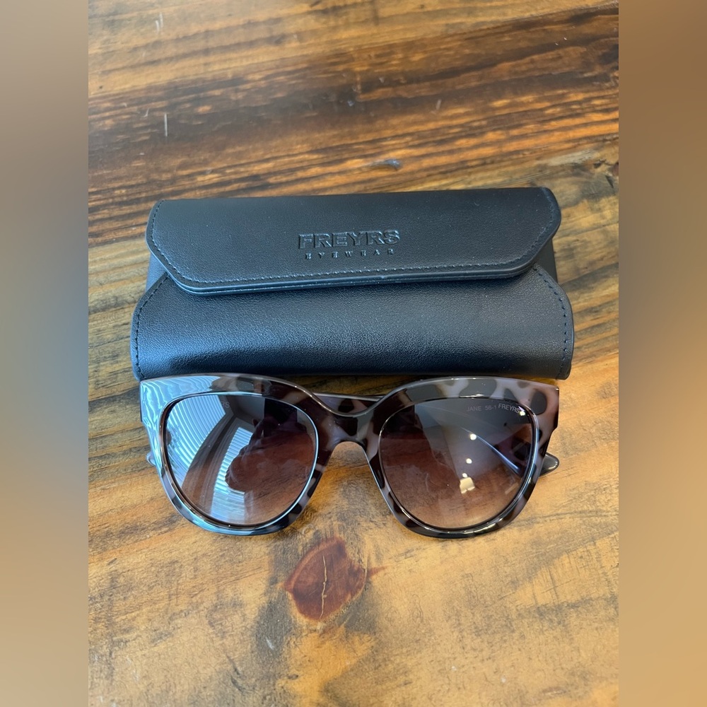 Freyrs Women’s Jane Tortoise Brown Sunglasses